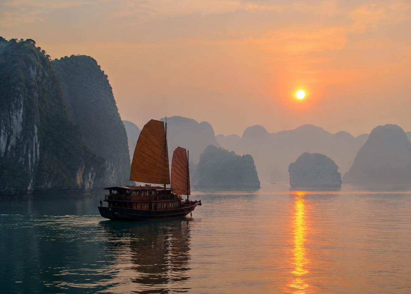 Vietnam Heritage & Halong Bay